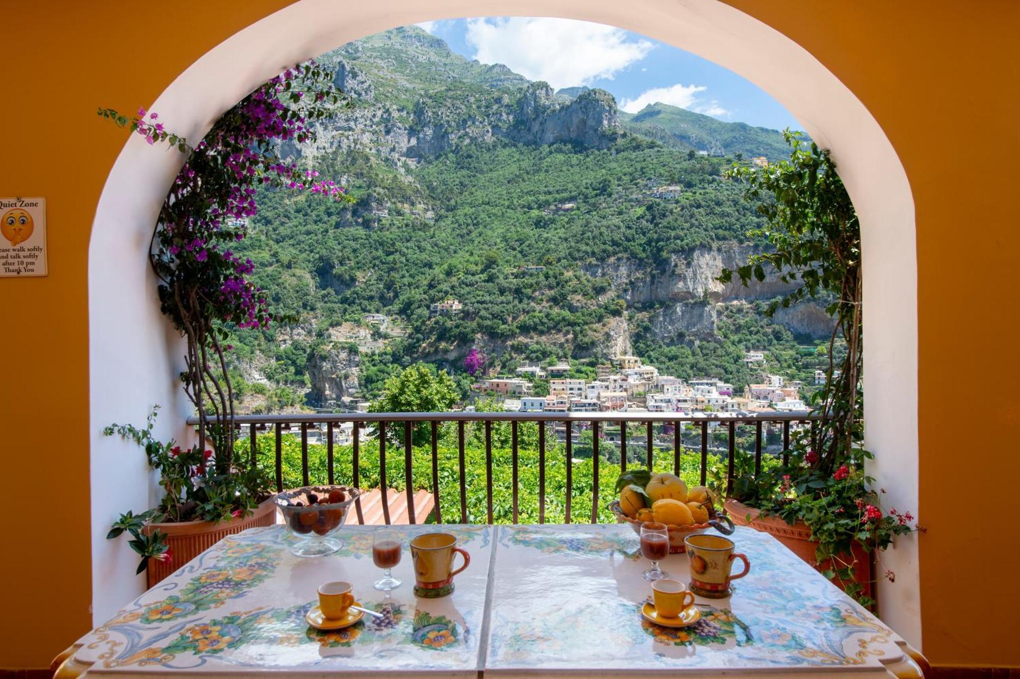 Casa Le Terrazze Positano Exterior foto